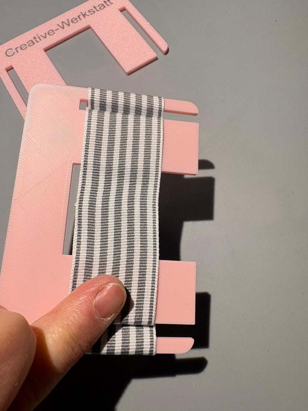 🎀 Schleifen-Tool Praktisches Helferlein