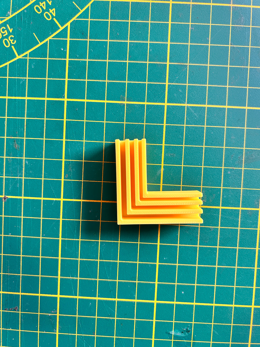 90° Eckverbindungstool für Graupappe & Papier – Präzise Bastelhilfe