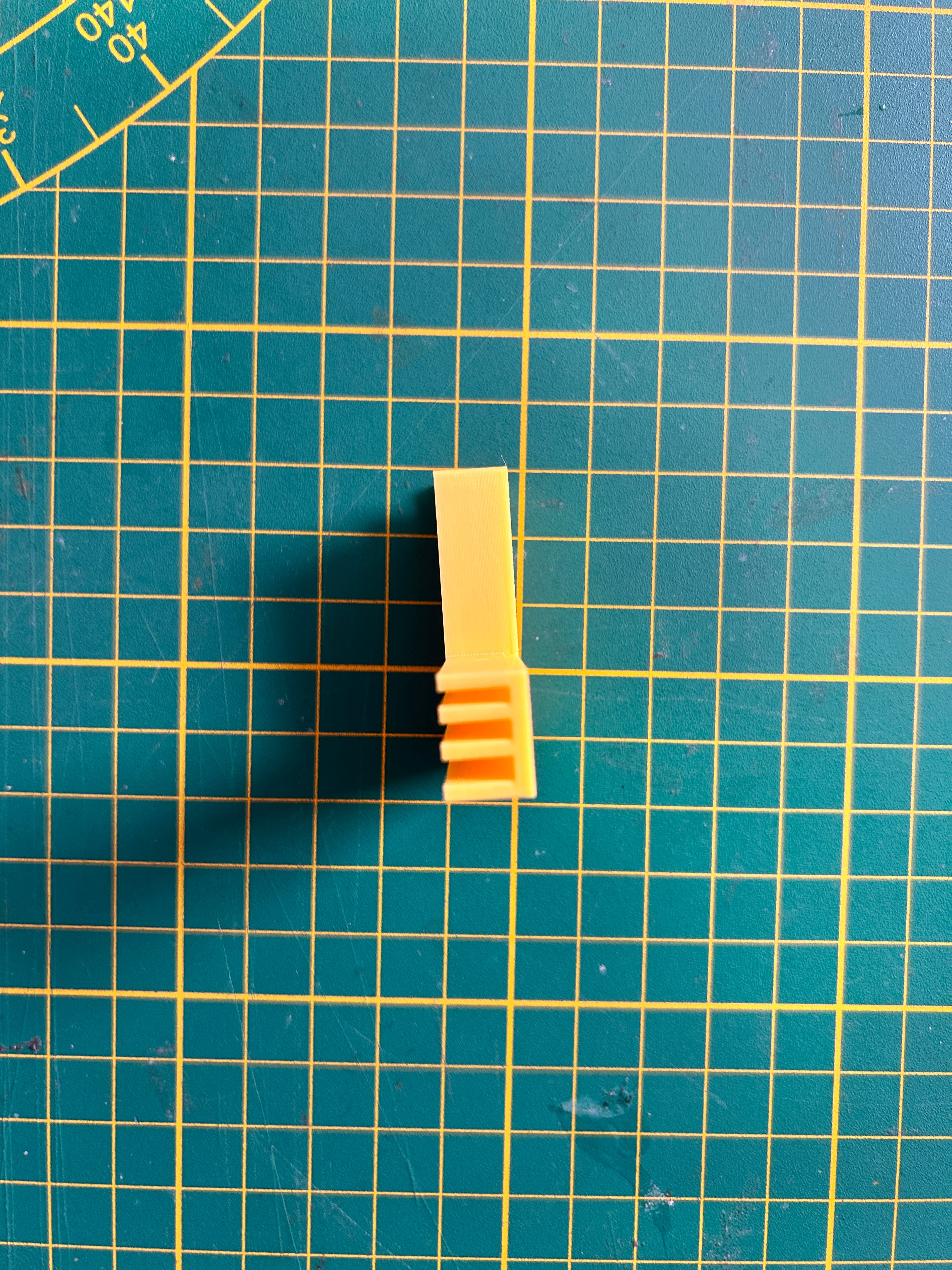 90° Eckverbindungstool für Graupappe & Papier – Präzise Bastelhilfe